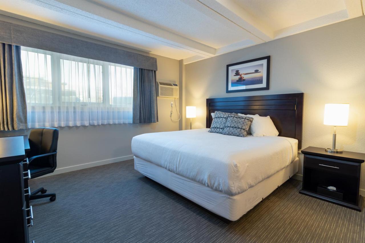 Bcm Inns Fort Mcmurray - Downtown Luaran gambar